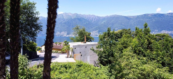 La casa de lujo con vistas al Lago Mayor