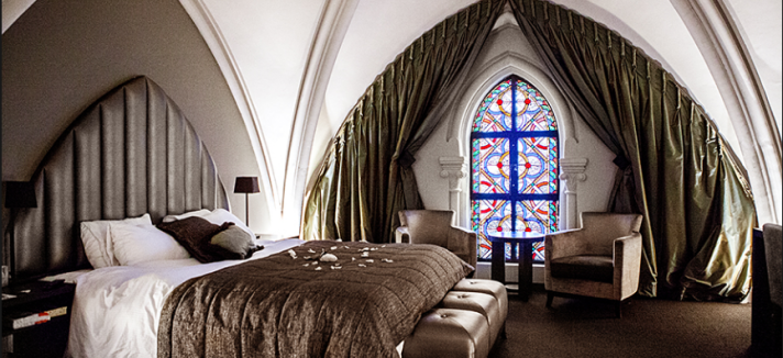 Iglesia del siglo XVI reconvertida en hotel en Bélgica
