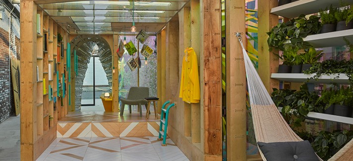 mini-living-urban-cabin-tour-03