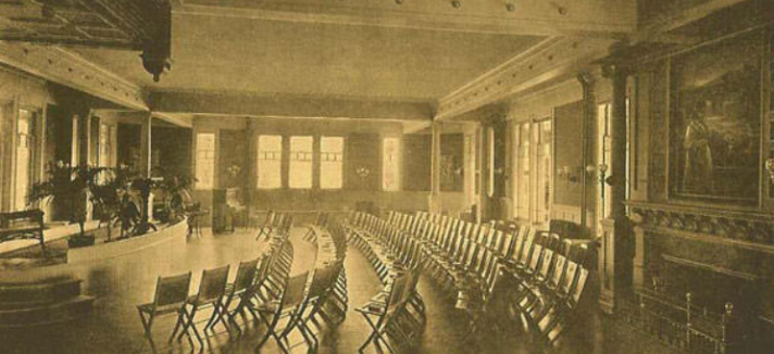 Se inauguró en 1890 en Irvington