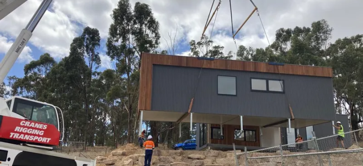 Las casas se construyen en una fábrica