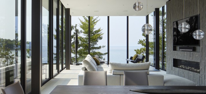 Salón X House