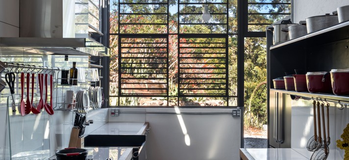 Cocina con vistas al exterior