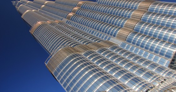 ¿Qué pasa cuando el edificio más alto del mundo se queda sin ascensores? Sus inquilinos están a punto de saberlo
