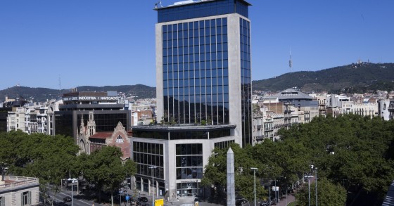 Kkh compra la sede de deutsche bank en Barcelona para convertirla en un hotel de lujo