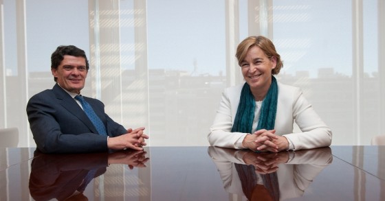 el ceo de sareb, jaime echegoyen (izda), y la presidenta, belén romana (drcha)