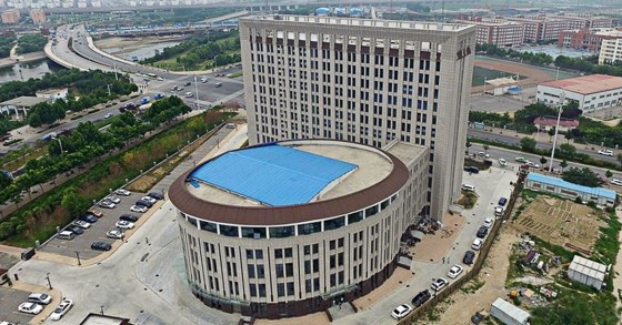 100x100_edificio_retrete