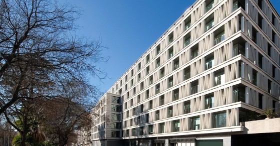 Los gigantes inmobiliarios españoles bajan una marcha: ganan un 13% menos hasta junio