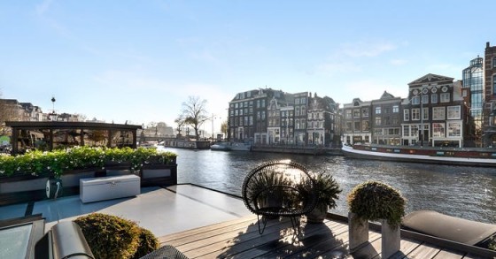 Un palacio flotante en Ámsterdam a la venta por 1,3 millones