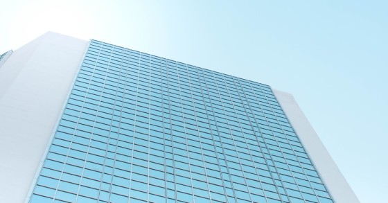 El fondo Chenavari prepara su salida de España con la venta de una cartera de 700 millones