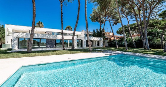 Questa moderna villa è in vendita sulla Costa del Sol