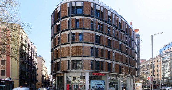Núñez i Navarro: de edificio de Hacienda a la promoción de alquiler más sostenible de Gràcia, en Barcelona