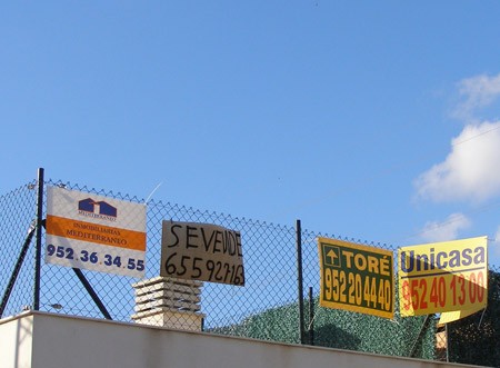 Una abrumadora sobreoferta de pisos sin vender -resumen 2008