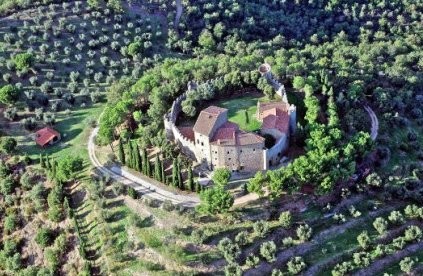 El castillo de carlomagno se pone a la venta (fotos)