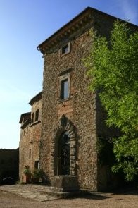 El castillo de carlomagno se pone a la venta (fotos)