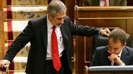 El psoe pacta con iu modificar los límites para poder desgravar al comprar casa