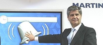 fernando martín el día del estreno en bolsa de martinsa Las acciones de martinsa fadesa pasan a valer 5,38 euros, un 25% menos