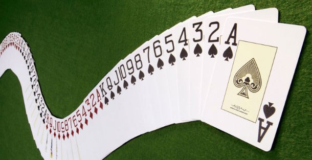 ¿Fin del ajuste inmobiliario? "Sólo si queremos hacernos trampas en el solitario"