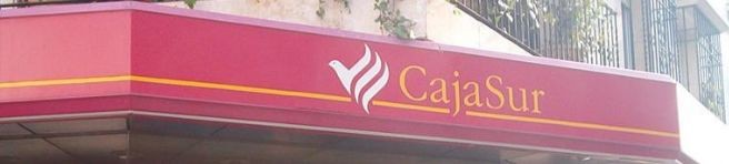 la delicada situación de cajasur termina en intervención Cajasur, una de las cajas con más ladrillos, sufre la intervención del banco de España