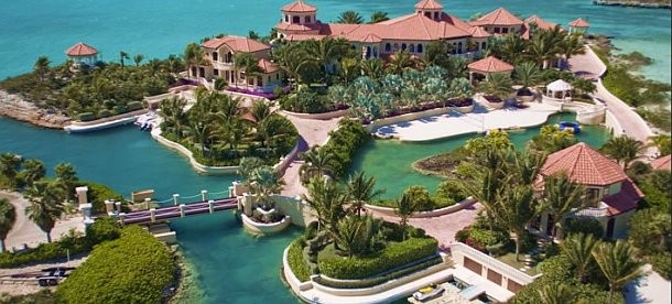 Isla y mansión de lujo en el mar caribe (Bahamas)