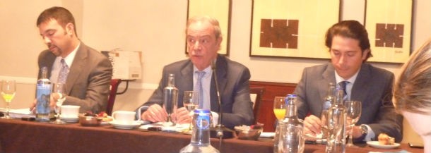 "En España hay un total de 1,5 millones de viviendas en venta", dice rr acuña & asociados