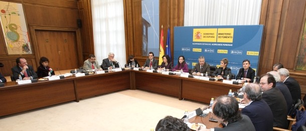 Blanco promete apoyo al sector inmobiliario pero sin ayudas públicas