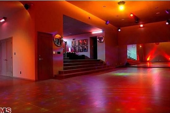 ¿Qué tipo de casa alquila cada tipo de famoso? (Fotos)