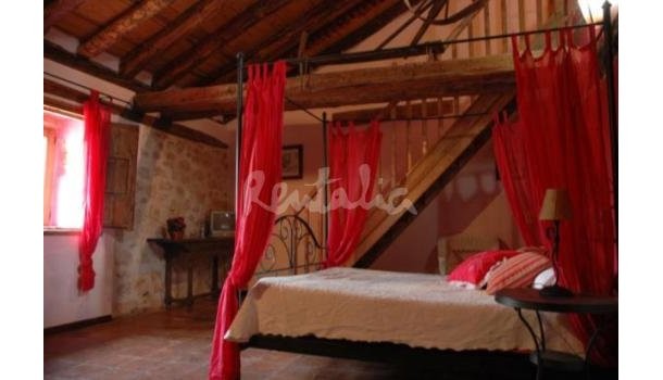 Semana santa: 10 alojamientos aún disponibles para vivir de cerca las procesiones