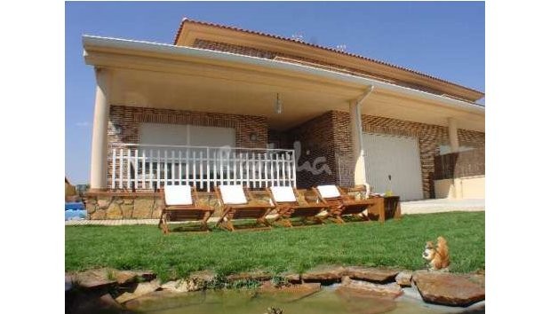 Semana santa: 10 alojamientos aún disponibles para vivir de cerca las procesiones