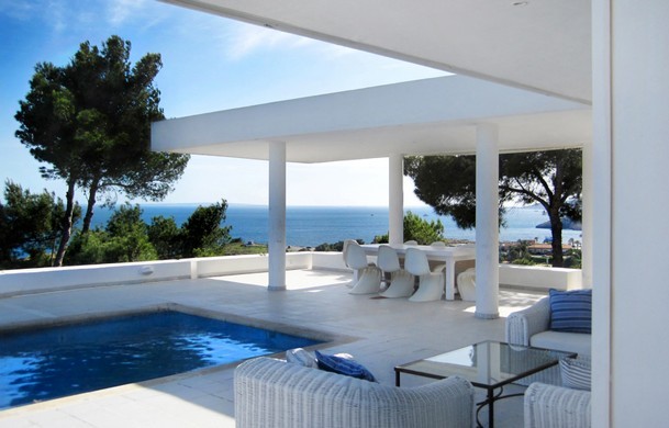 Las casas de más de 1 millón de euros suben de precio en ibiza, según Engel & Völkers