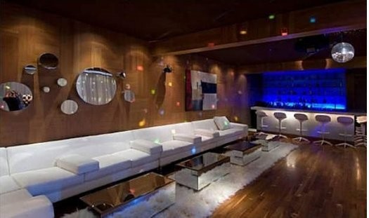 Los 7 "detalles" que piden los famosos a una casa