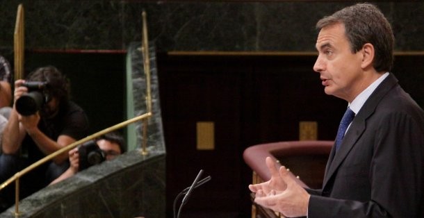 El congreso acuerda incentivar la dación en pago sin retroactividad y estudiar el precio al que el banco embarga las viviendas