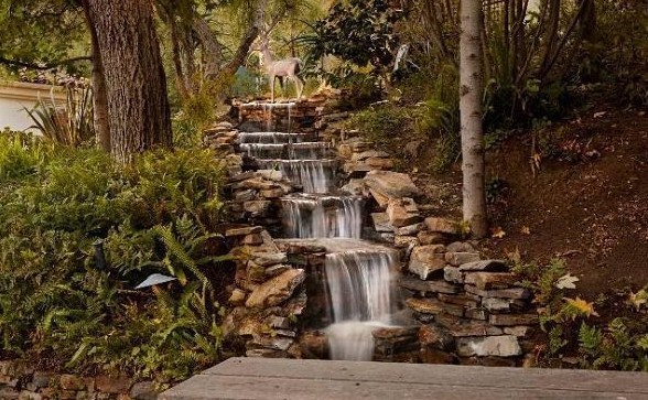 sharonstone_beverlyhills5