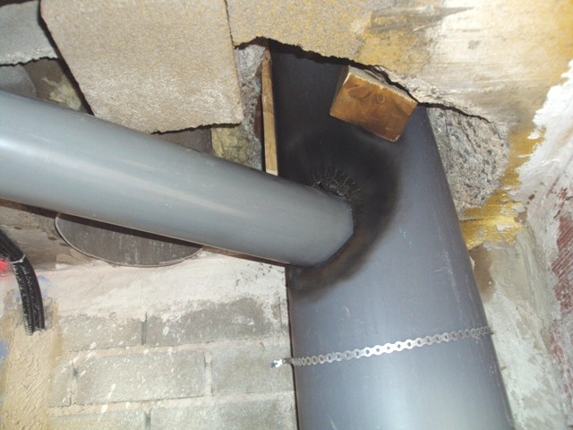 Barbaridades en obras de viviendas (fotos)