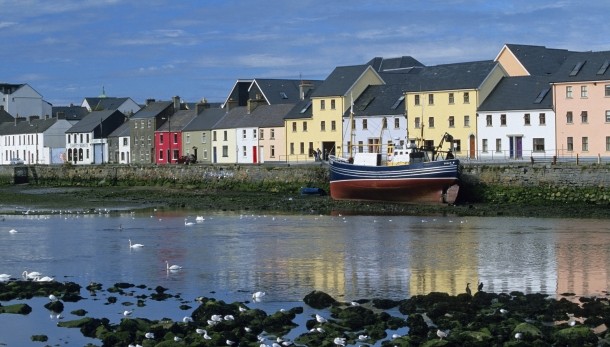 Irlanda ha pinchado su burbuja inmobiliaria mientras en España se sigue manteniendo