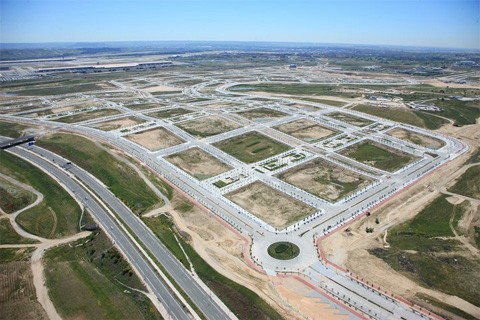 El promotor de las vegas de Madrid pide una modificación de leyes y trato de favor sin precedentes