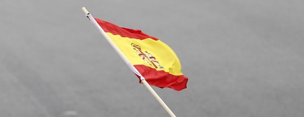 España vende el doble de bonos de los previstos y la prima de riesgo sigue bajando