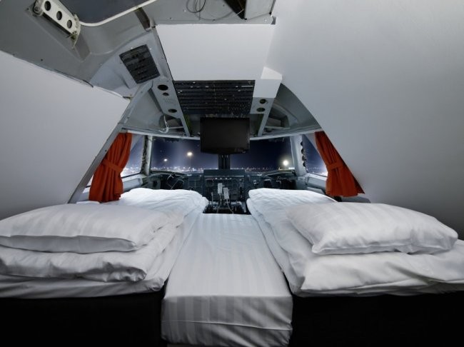 Hoteles con encanto: jumbo stay, el hotel a bordo de un avión en estocolmo