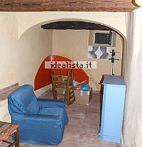 Un parlamentario italiano puede comprar una casa 10 veces más cara que la de un italiano medio