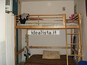 Un parlamentario italiano puede comprar una casa 10 veces más cara que la de un italiano medio