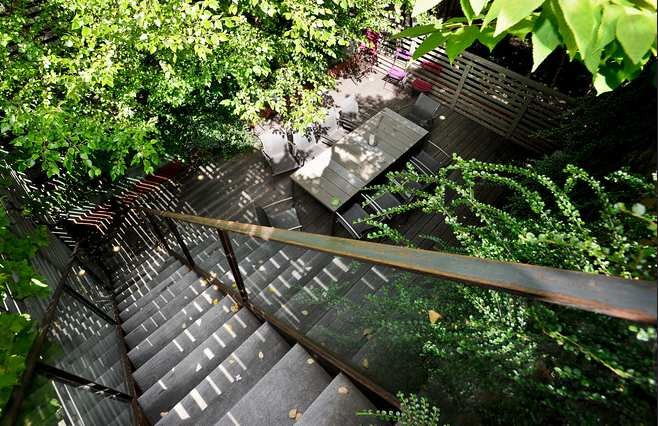 casahermanosarkozy10