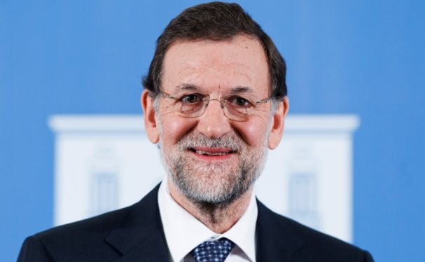 Rajoy pide a los bancos que den créditos a las familias solventes y a los proyectos viables