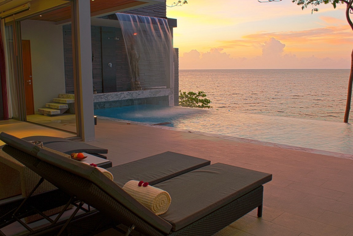 Casas de ensueño: villa contemporánea acariciada por el mar de Tailandia