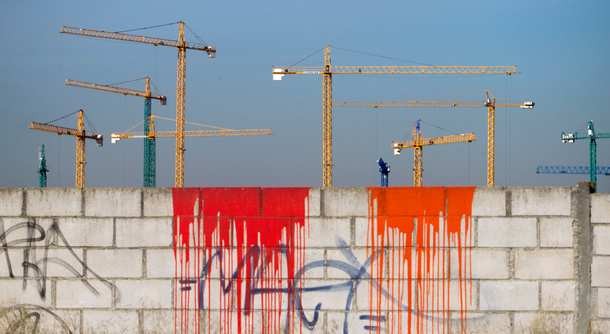 Los visados para construir vivienda nueva se hunden un 43,8% en febrero