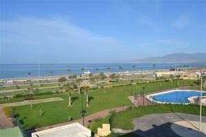 Los 36 pisos nuevos con piscina más baratos de Andalucía (tabla)