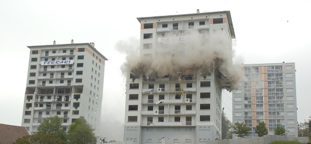 El banco malo de Irlanda comienza a demoler viviendas sin terminar ¿Se repetirá en España?