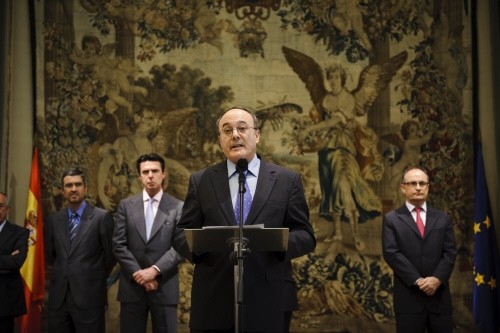 El banco de España podría obligar a la banca a vender pisos antes de recibir las ayudas