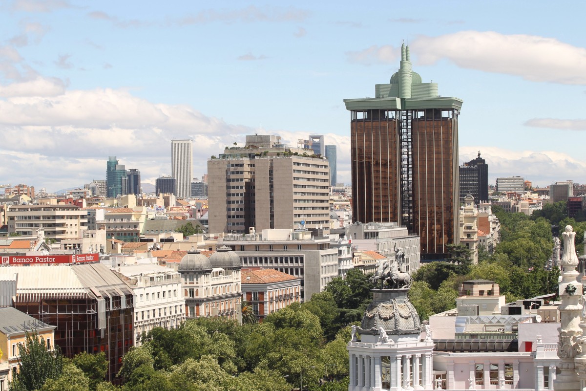 El ajuste en las rentas de las oficinas de Madrid se prolonga durante el tercer trimestre, según aguirre newman