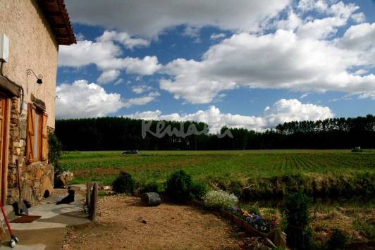 casas-alquiler-espana-puente-constitucion-2012-portada1