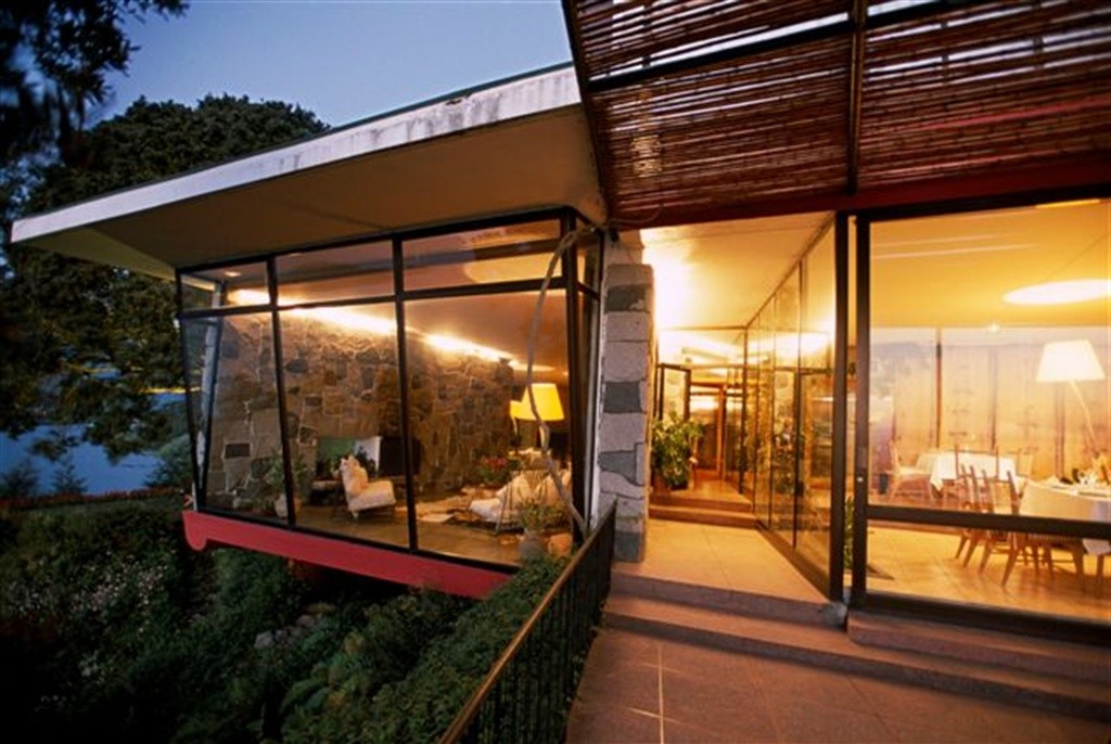 exterior-living-edificio-principal.jpg.1024x0